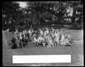 102929-Service File.jpg